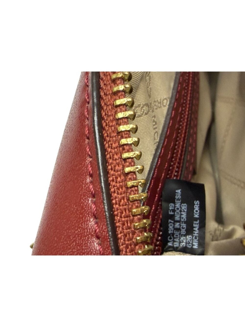 Michael Kors Ginny Crossbody Bag Purse Tassel Logo Faux Leather? Brandy - Picture 9 of 11
